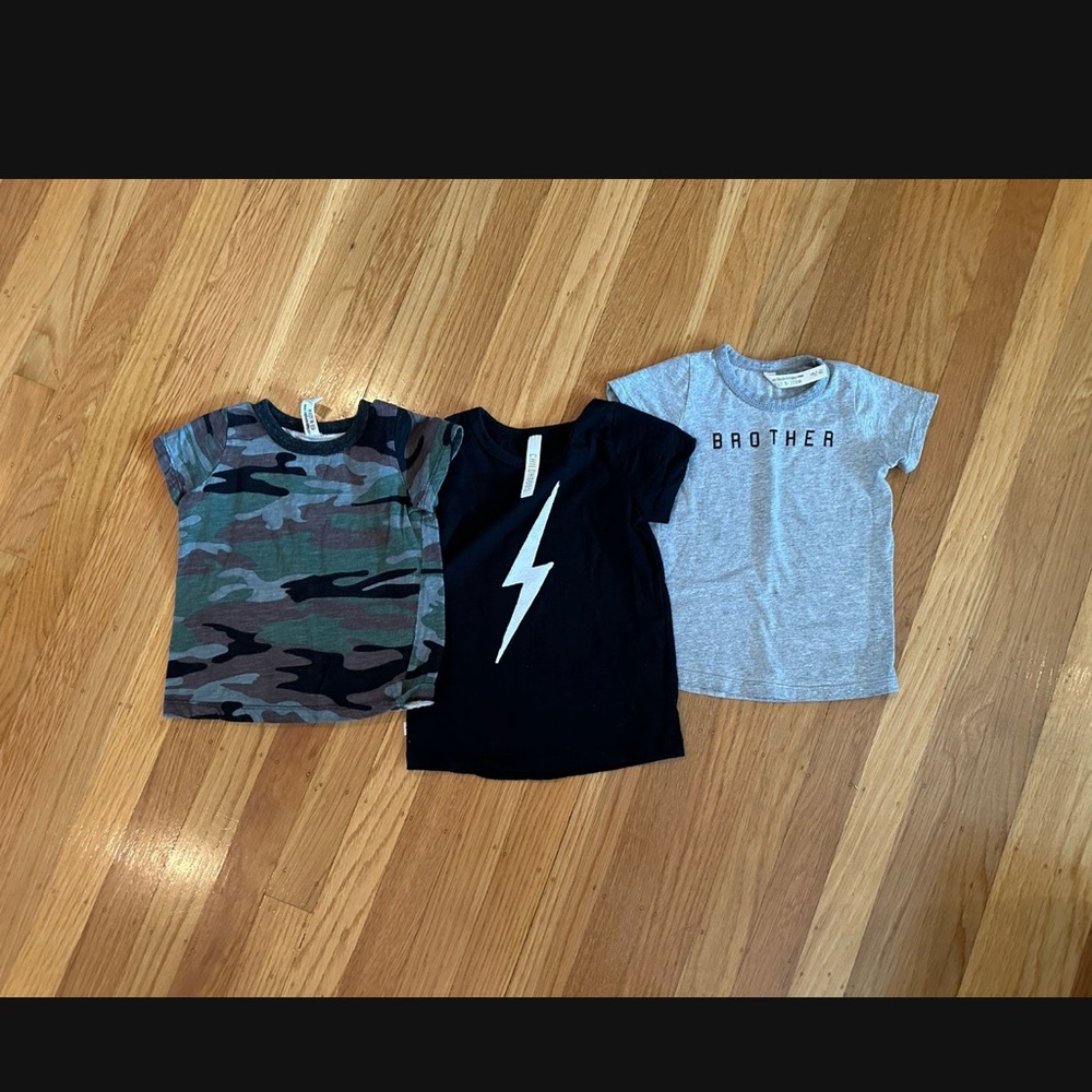 Green and Black Short Sleeve Tees Casual Collection